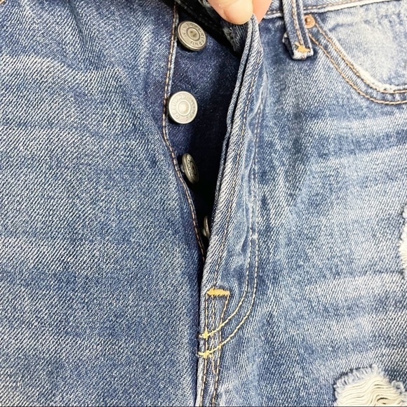 GRLFRND Karolina Distressed High Rise Raw Hem Slim Jeans in Moon River Cotton - Picture 4 of 8